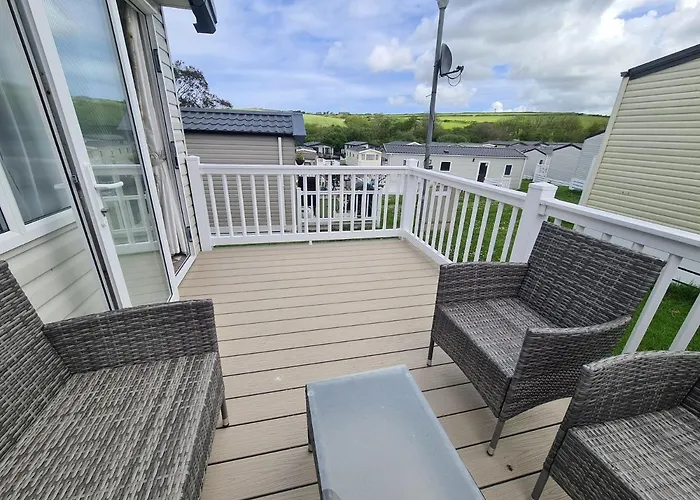 Mawgan Pads Newquay Bay